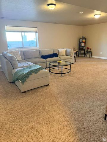 1829 S 3525 W, Syracuse, UT 84075