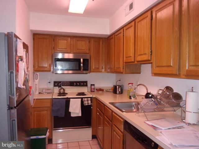4038 MAIN ST, Voorhees, NJ 08043
