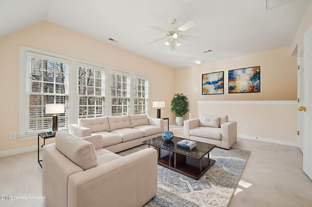 2929 Sunnystone Way, Raleigh, NC 27613