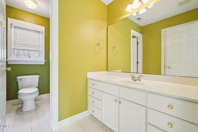 2929 Sunnystone Way, Raleigh, NC 27613