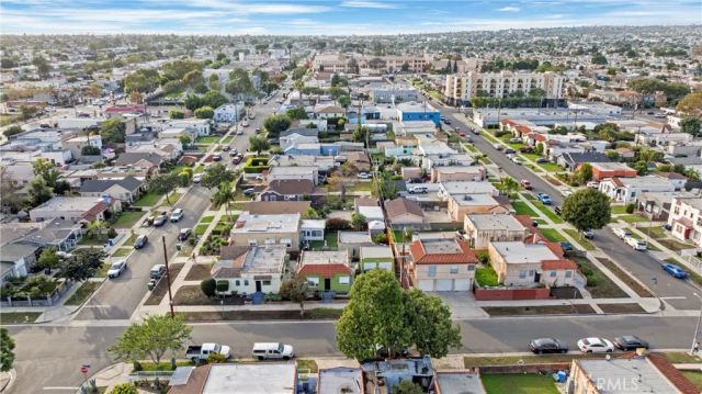 7015 S Harvard, Los Angeles, CA 90047
