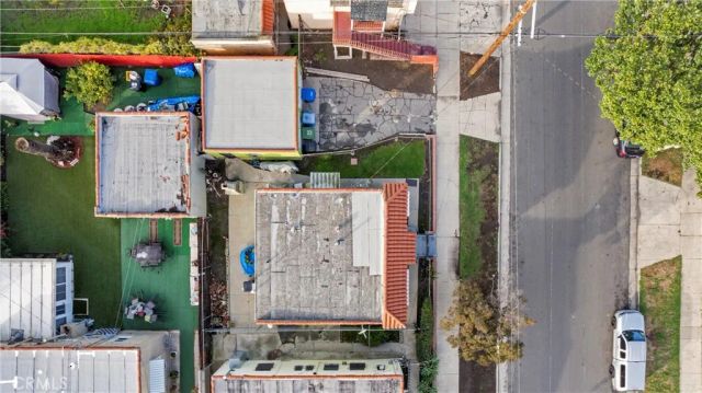 7015 S Harvard, Los Angeles, CA 90047