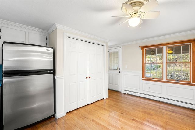1 Essex Way, Yarmouth, MA 02675