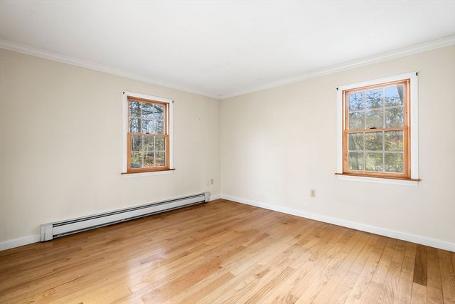 1 Essex Way, Yarmouth, MA 02675