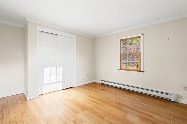 1 Essex Way, Yarmouth, MA 02675