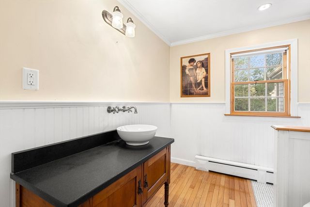 1 Essex Way, Yarmouth, MA 02675