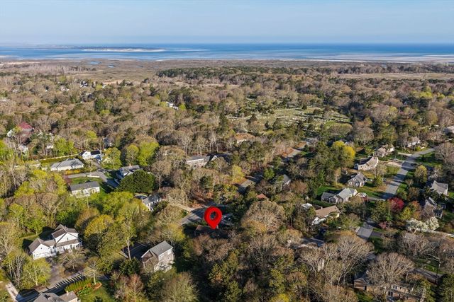 1 Essex Way, Yarmouth, MA 02675