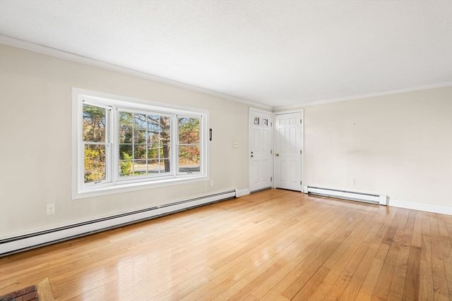1 Essex Way, Yarmouth, MA 02675