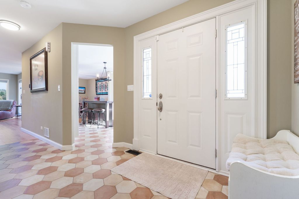 1304 Shire Circle 4, Inverness, IL 60067 — photo 3