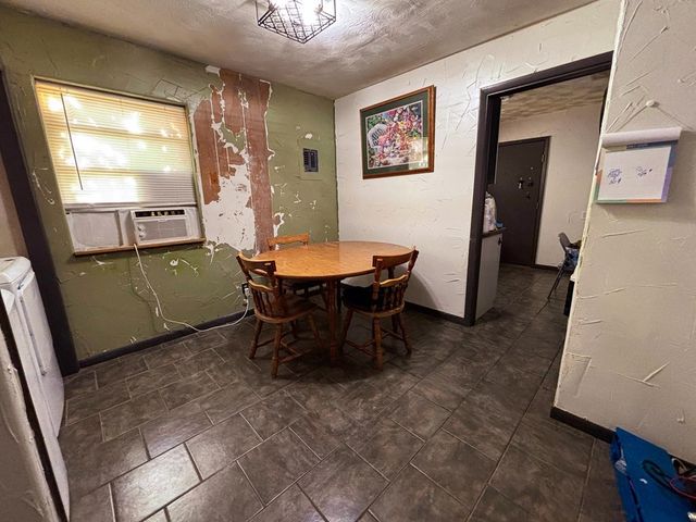 501 S Lightfoot St, Loraine, TX 79532