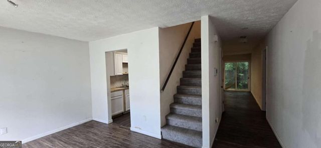 1008 Pine Tree Trail, Atlanta, GA 30349
