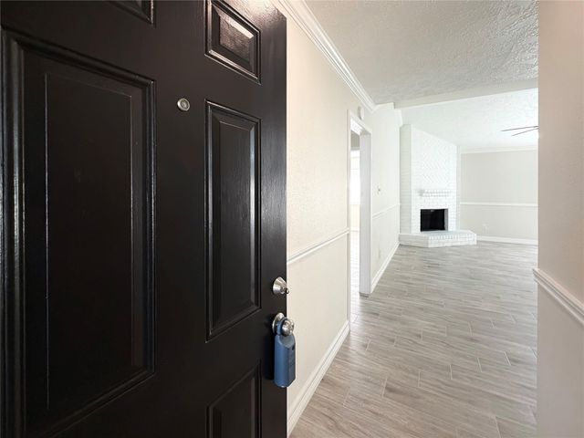 2603 W Greens Road W, Houston, TX 77067