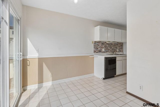 13205 Carpenter Street, Omaha, NE 68138