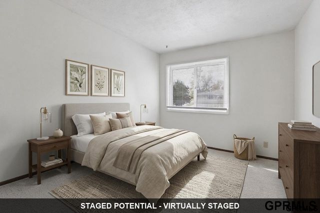 13205 Carpenter Street, Omaha, NE 68138