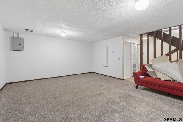 13205 Carpenter Street, Omaha, NE 68138
