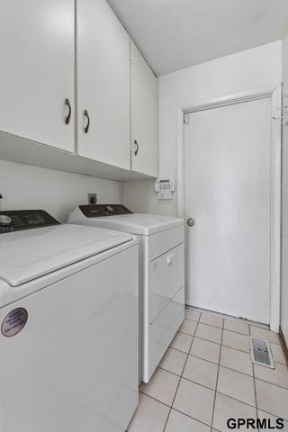 13205 Carpenter Street, Omaha, NE 68138