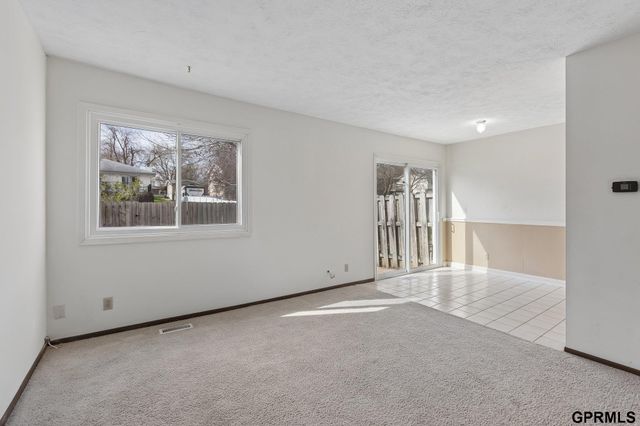 13205 Carpenter Street, Omaha, NE 68138