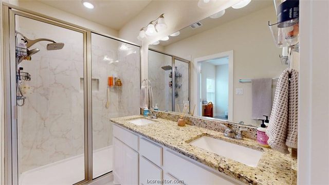 918 Fork Ct Court, College Station, TX 77845