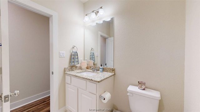 918 Fork Ct Court, College Station, TX 77845