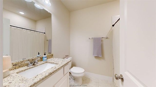 918 Fork Ct Court, College Station, TX 77845