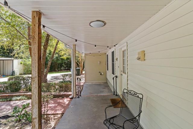 108 Valley Ct, Midland City, AL 36350