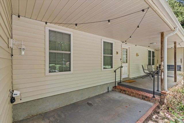 108 Valley Ct, Midland City, AL 36350