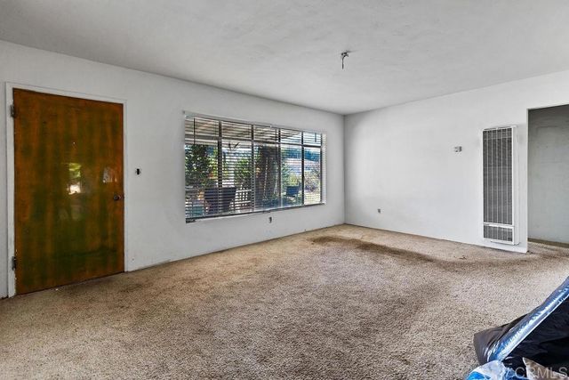 9732 Airport Vista, Santee, CA 92071