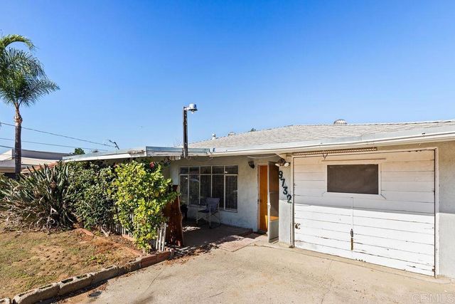 9732 Airport Vista, Santee, CA 92071