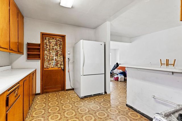 9732 Airport Vista, Santee, CA 92071