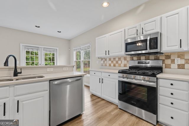 628 Vista Terrace, Stone Mountain, GA 30087