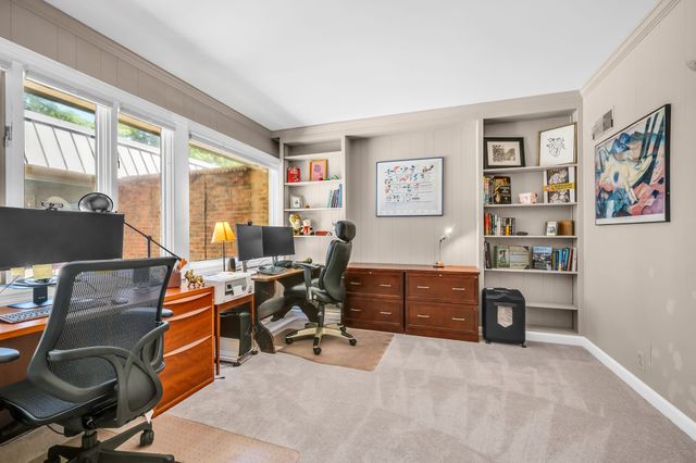 694 Timber Ln, Nashville, TN 37215
