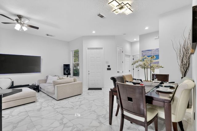 416 SW Horseshoe Bay, Port St. Lucie, Port St Lucie, FL 34986