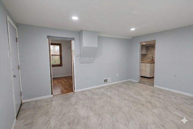 21607 Main Street, Matteson, IL 60443