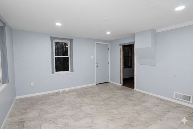 21607 Main Street, Matteson, IL 60443