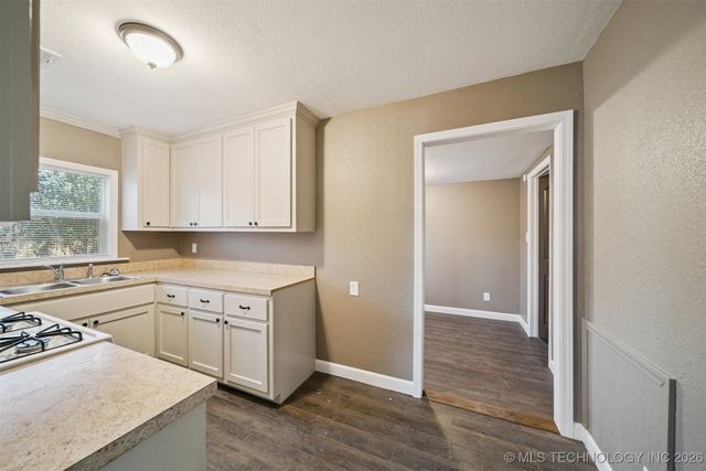 314 W 7th Street, Claremore, OK 74017