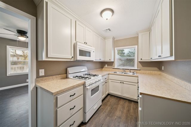 314 W 7th Street, Claremore, OK 74017