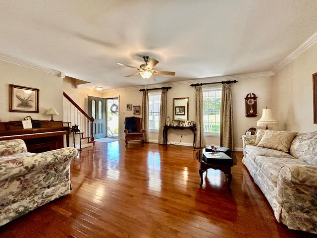 420 Wildlife Drive, Somerset, KY 42503