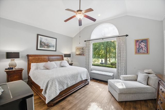 2727 N Cotswold Manor Drive, Houston, TX 77339