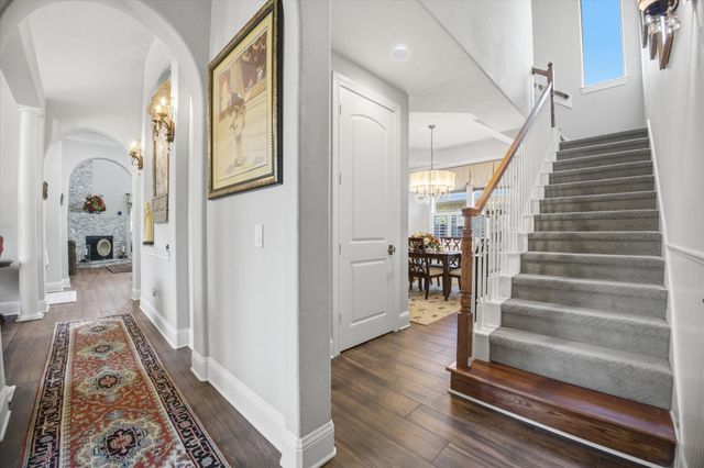 2727 N Cotswold Manor Drive, Houston, TX 77339