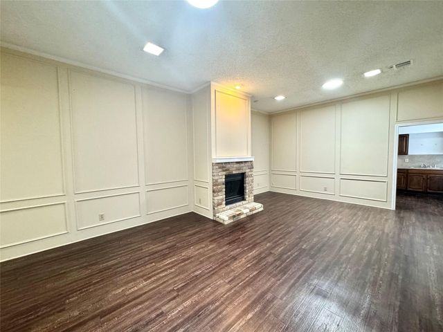 13217 Fall Manor, Dallas, TX 75243