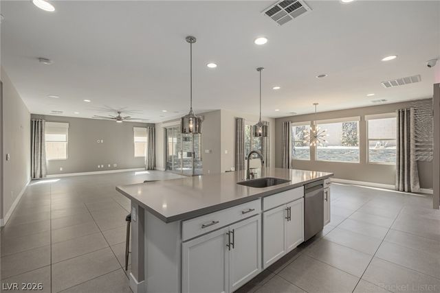 5947 Villa Loma Street, Las Vegas, NV 89148