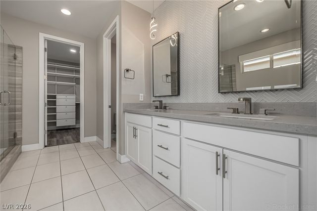 5947 Villa Loma Street, Las Vegas, NV 89148