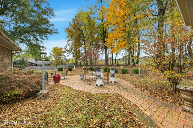 715 Harren Court, Etowah, TN 37331