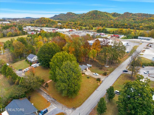 715 Harren Court, Etowah, TN 37331