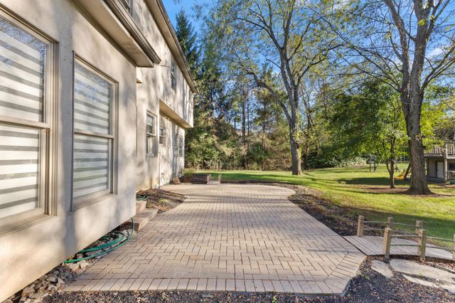 4849 Macallan Court W, Dublin, OH 43017