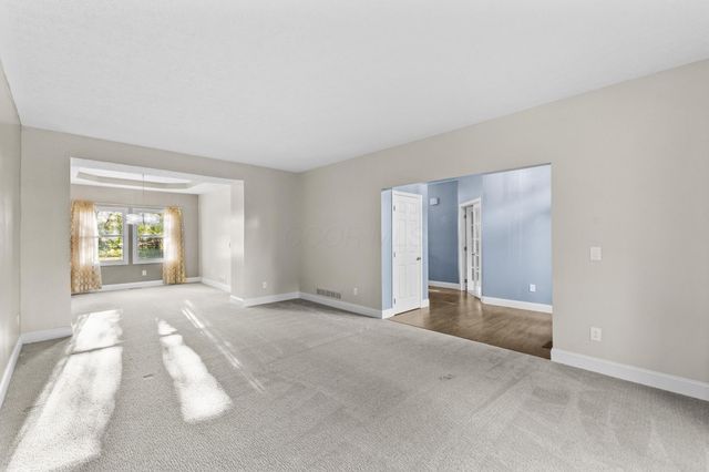 4849 Macallan Court W, Dublin, OH 43017