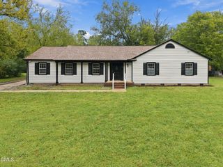 321 Rippling Stream Road, Durham, NC 27704