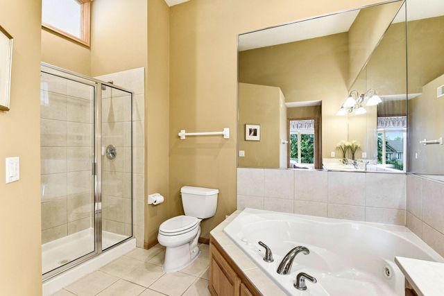 4831 Greenhaven Drive, White Bear Lake, MN 55127