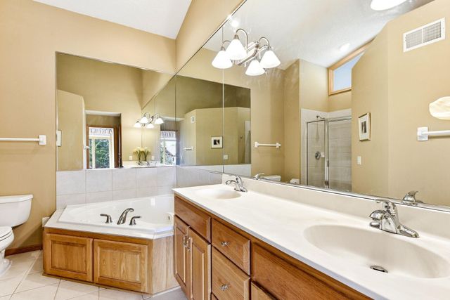 4831 Greenhaven Drive, White Bear Lake, MN 55127