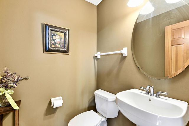 4831 Greenhaven Drive, White Bear Lake, MN 55127